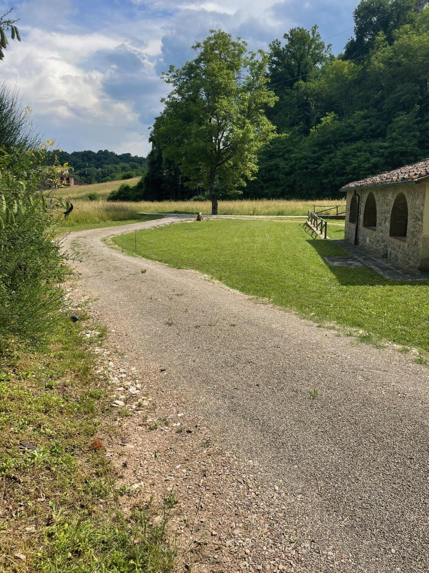 Вілла Gioconda casa vacanze Монтеваркі Екстер'єр фото